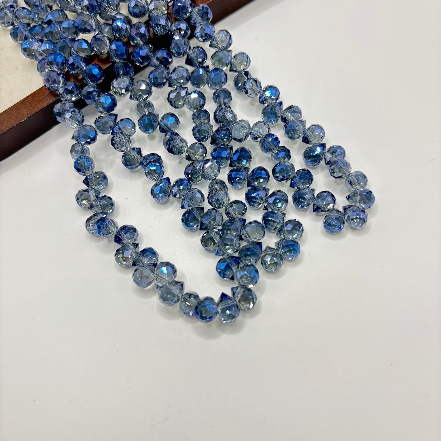 Steel Blue 072 fine-cut teardrop bead strand